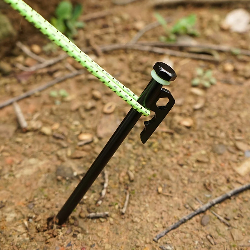 Heavy-Duty Tent Peg & Hammer Kit – Das Komplettset für stabile Outdoor-Abenteuer